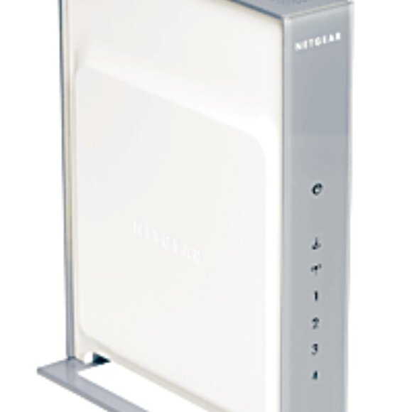 Netgear RangeMax Next Wireless-N Router WNR834Bv2 - Picture 1 of 13